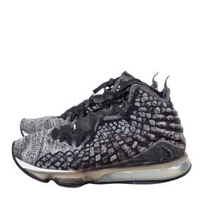 Nike LeBron XVII 17 Graffiti Basketball Shoes Black White Gray Mens Size 10